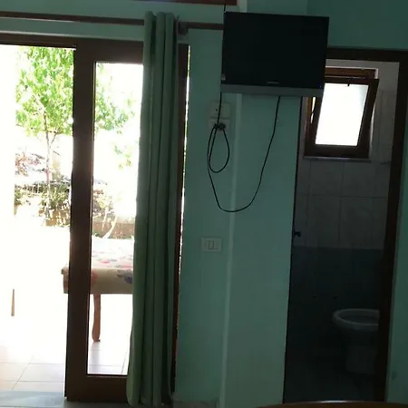 Alojamento de Acomodação e Pequeno-almoço Vila Center